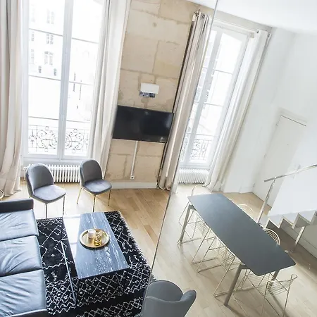 Dreamyflat - Louvre Museum Apartamento